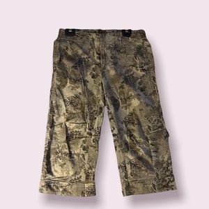 Like New! Beautiful Lucy Camouflage Utilitarian Pants